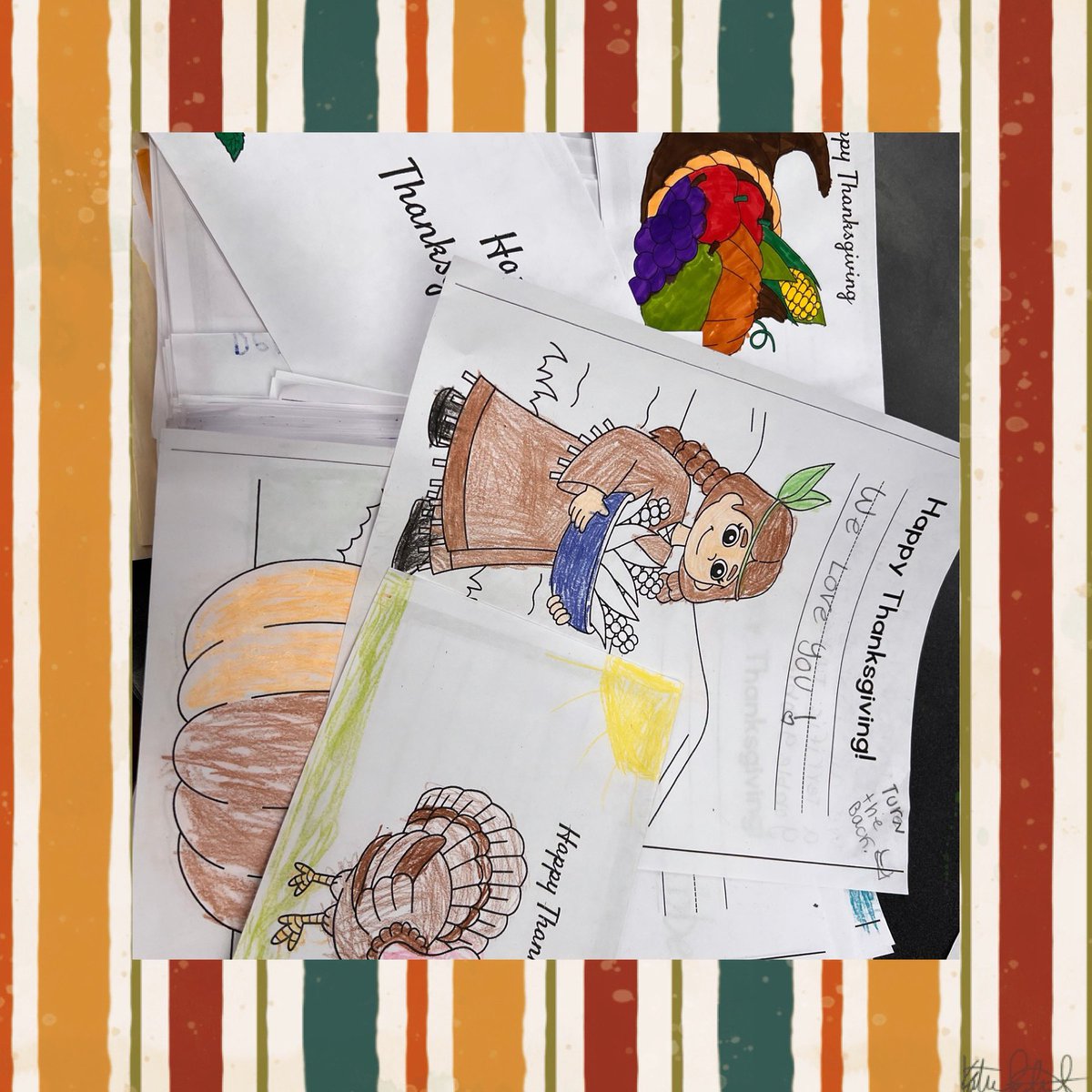 Our Carlton kiddos crafted 150+ heartfelt Thanksgiving cards for Seniors at the Community Life Center, adding warmth and joy to their Thanksgiving meal.