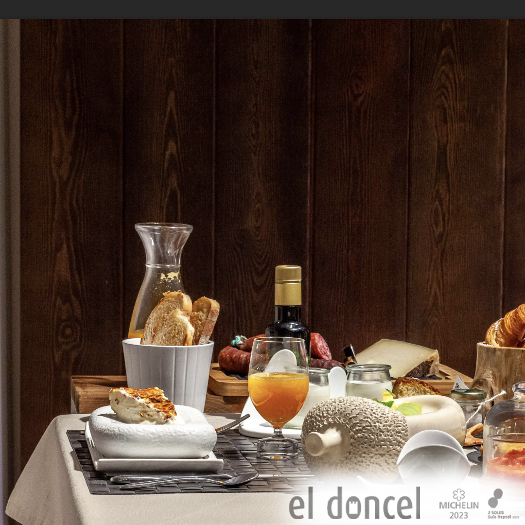 eldoncel_'s tweet photo. ¡Comienza el día con energía!
#eldoncelhotel os ofrece un estupendo desayuno buffet.
...Café recién hecho, zumo, bollería, fruta, embutidos, tortilla diferentes tipos de panes...
https://t.co/HG10HapnCo
@fincadelobispo
#eldoncelhotel #turismorural #desayunos #breakfast https://t.co/O8V8WDnT9I