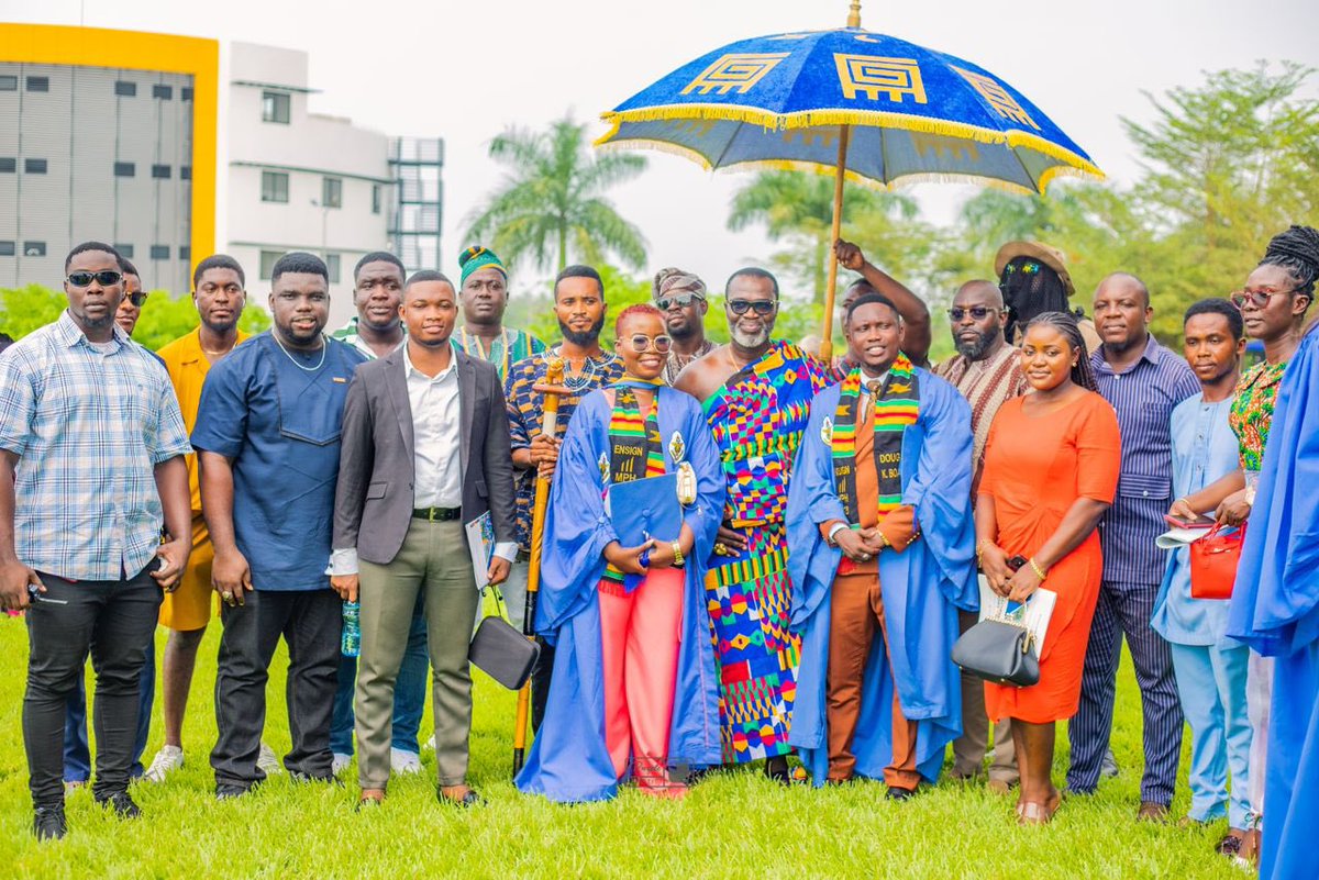 pht_team's tweet photo. Double the fun, double the accomplishment! Mr. Boateng @JoeDouggy and Miss Ehoenam @EhoenamA our President and Welfare Head, have received their Master's degrees in Public Health. Patriotic Health is inspired by your efforts! 🏥👏 #PHteam #PublicHealthLeaders 🌐👩🎓👨🎓🎓 https://t.co/S7DdkF8rMG