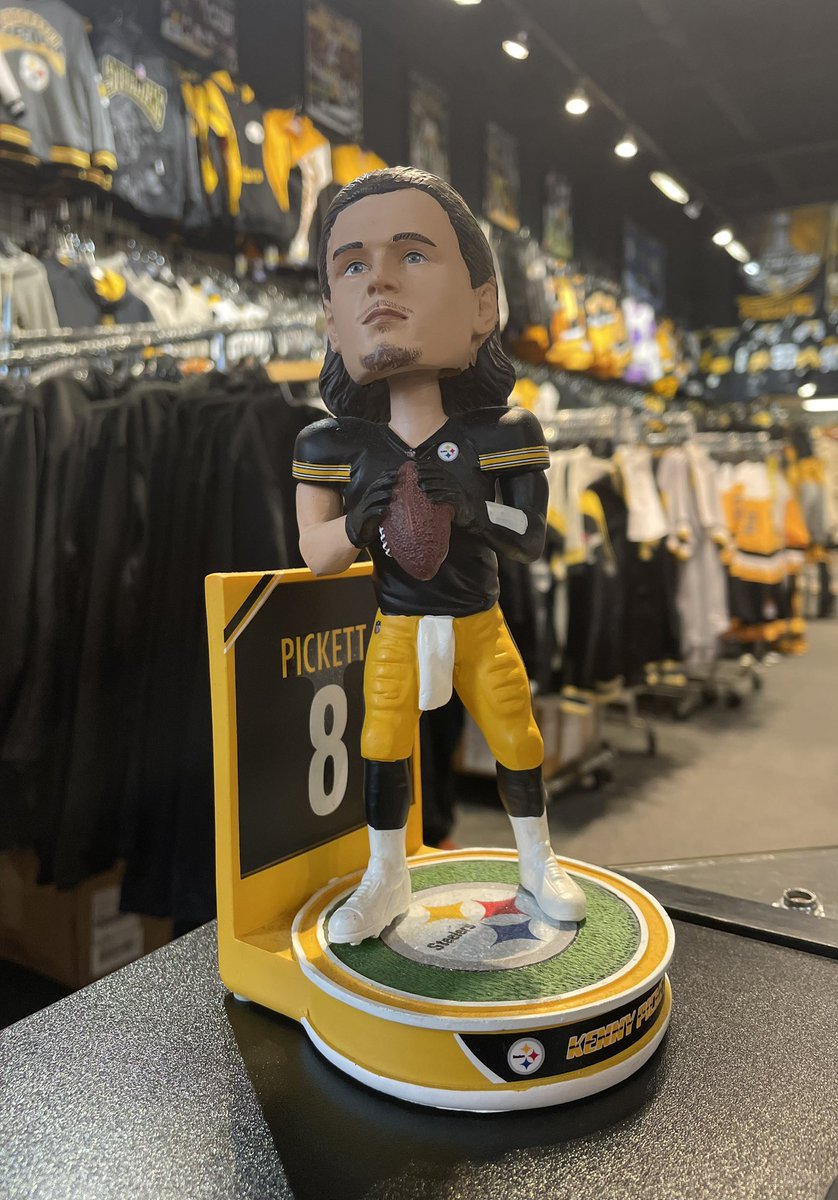 It’s Christmas for Kenny!!!

We’re giving away a Kenny Pickett Bobblehead every day until Sunday. 

To win
- Follow us
- Share This post