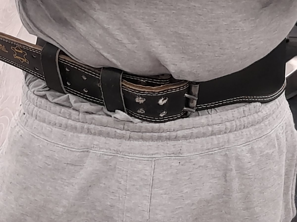 pauljupham's tweet image. Reached the #finalfrontier. Well... at least the final #gymbelt notch. Pressed the launch button on July 3 @ 99.0kg. Weighed in today @ 87.85kg. Still more to come. How did I do it? I wanted it. Respect your #want. #fitness #gym