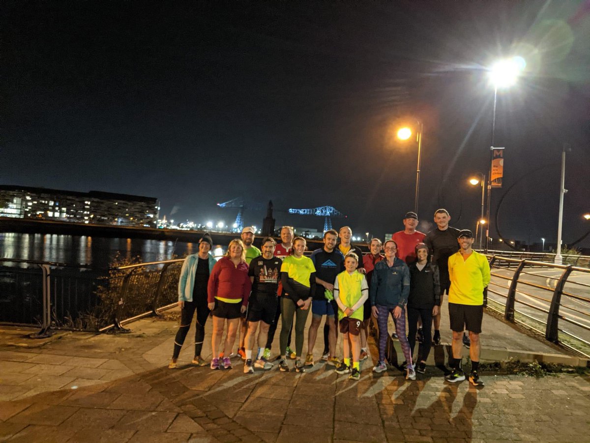 Out and backs tonight down at the dock. They work so well for mixed ability groups. Everyone did so well completing the whole session and some doing more than they had planned. Superb effort by all. 

#mch