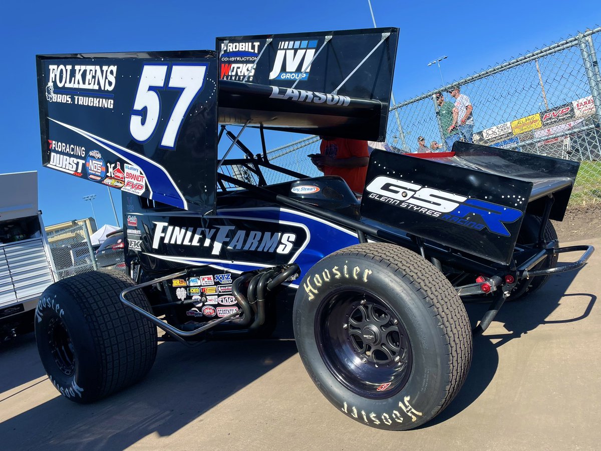 Victor Santiago Jr. tweet media