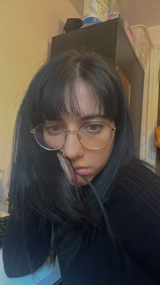 Sarah Krimson tweet media