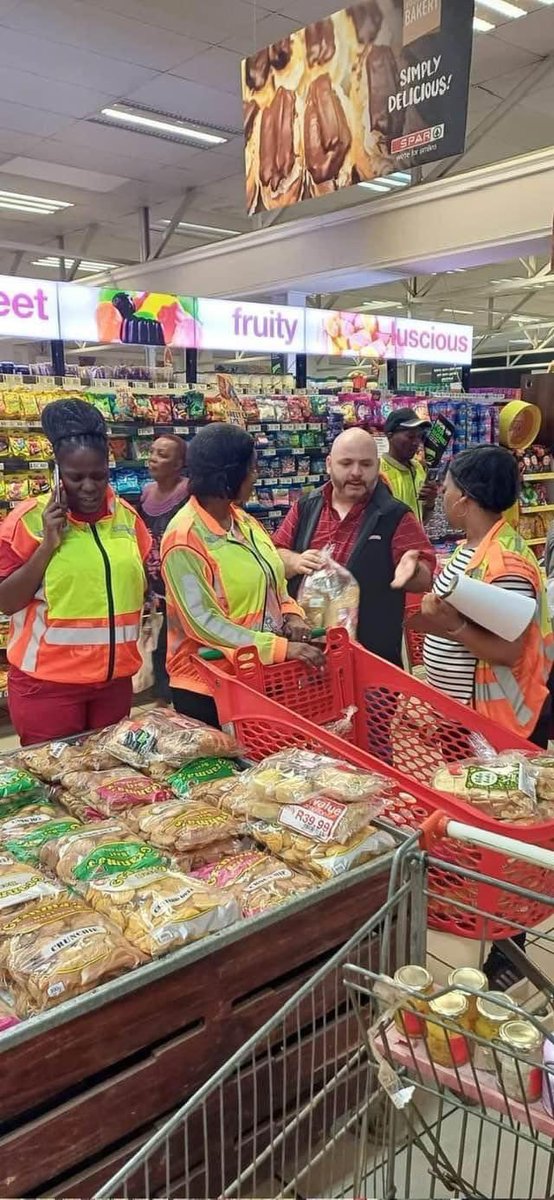 YouthOfTsomo's tweet photo. Health Inspection Allegedly Uncovers Rotten Meat at My SPAR Randfontein Main Reef. During a recent health inspection at Spar Randfontein Main Reef, authorities allegedly discovered spoiled meat in the store's fridge and storage rooms. https://t.co/yvfUuZWsVi