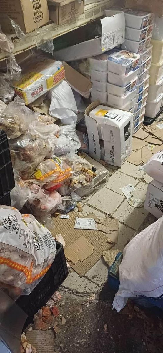 YouthOfTsomo's tweet photo. Health Inspection Allegedly Uncovers Rotten Meat at My SPAR Randfontein Main Reef. During a recent health inspection at Spar Randfontein Main Reef, authorities allegedly discovered spoiled meat in the store's fridge and storage rooms. https://t.co/yvfUuZWsVi