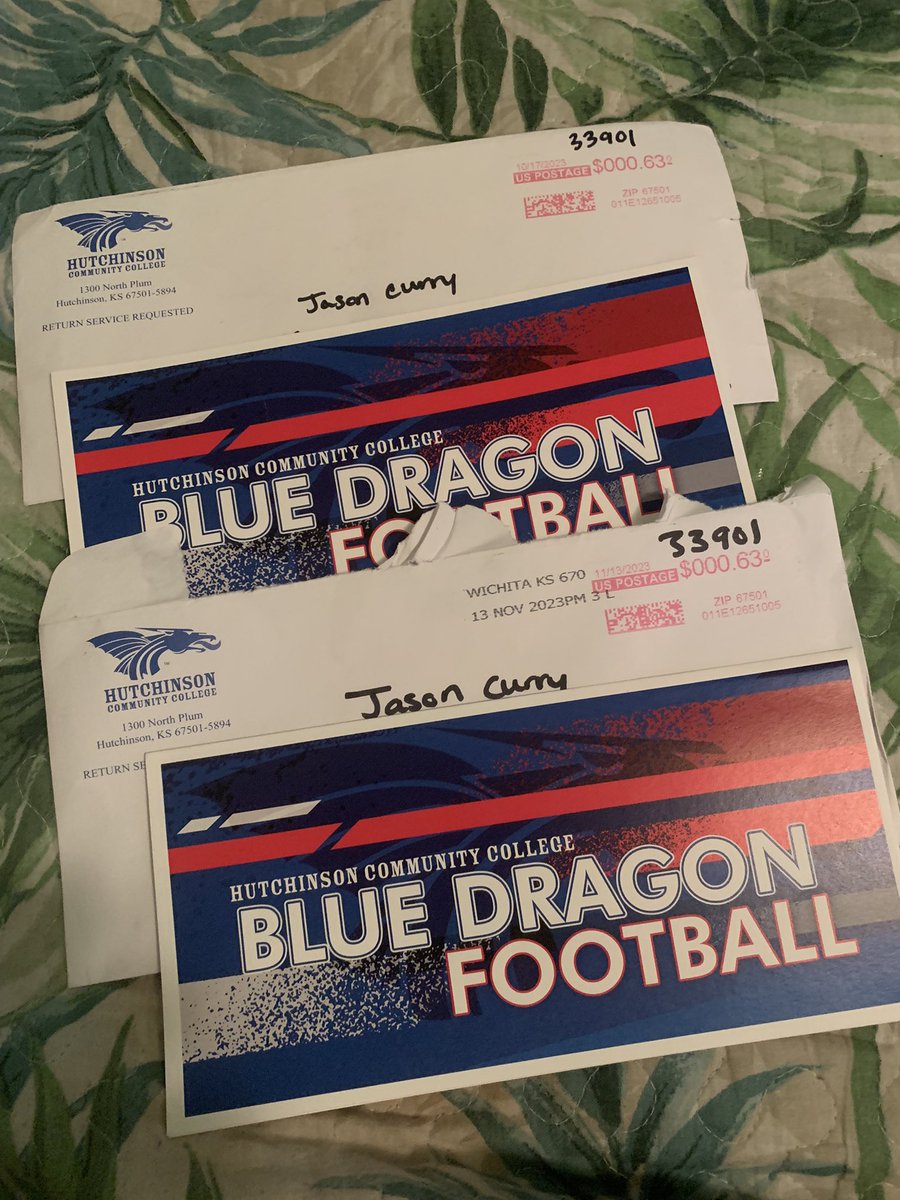 appreciate the love from hutch🤘🏾🐲 @LavargardnerJr @BlueDragonsFB