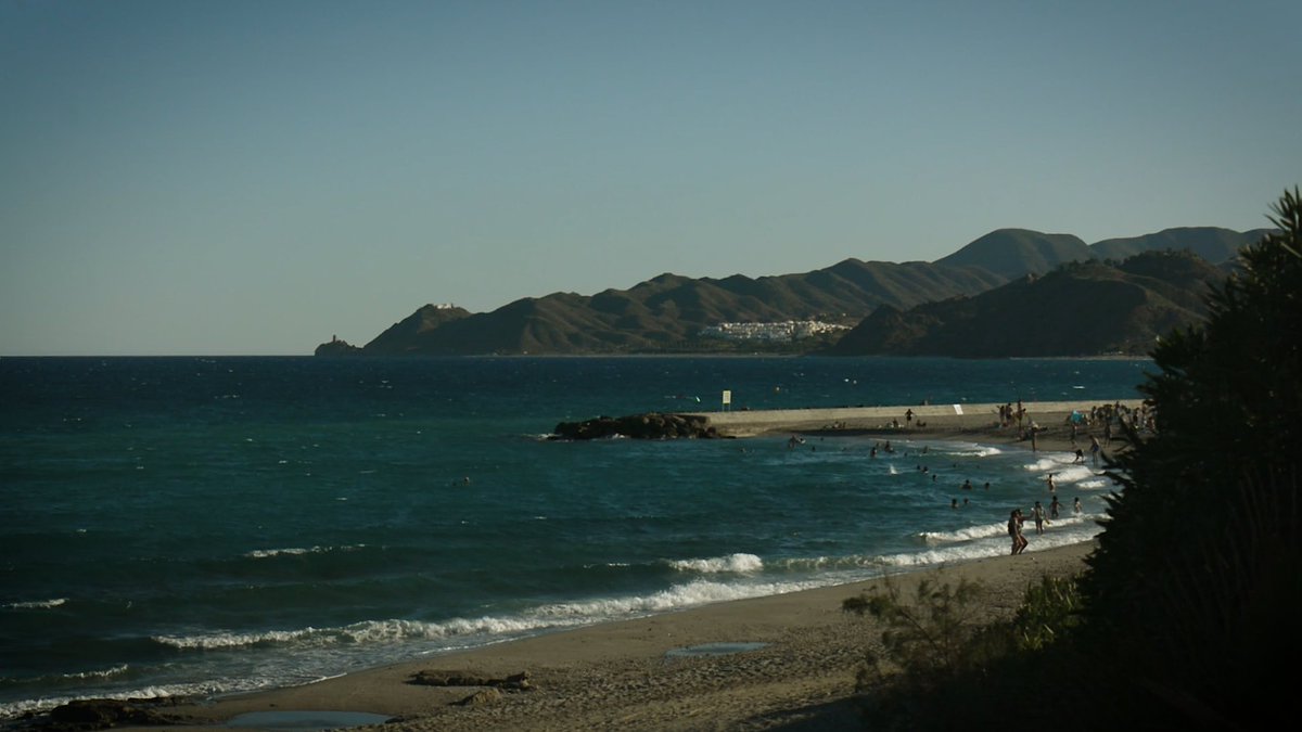 samvrtin's tweet photo. UN VERANO A LA ESPAÑOLA - Short film https://t.co/09gdtv1wrl https://t.co/ZRD9c13ii9