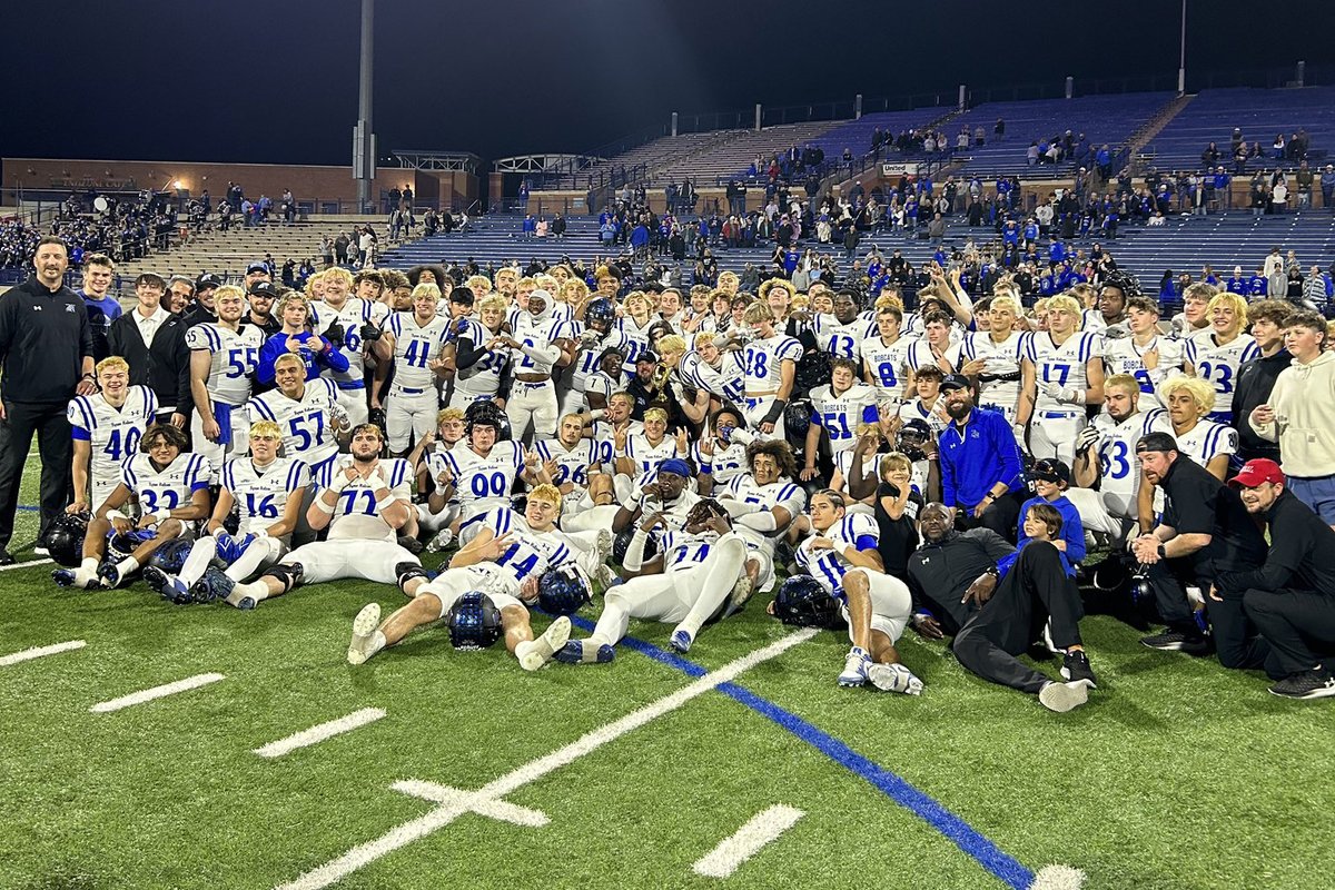ROUND THREE!! Both @NHSTexans and @ByronNelsonHigh are area champs and are back in action this weekend! The Texans take on Abilene on Friday, and the Bobcats battle Coppell on Saturday. Details (locations, times, tickets, etc.): bit.ly/3uasPS2