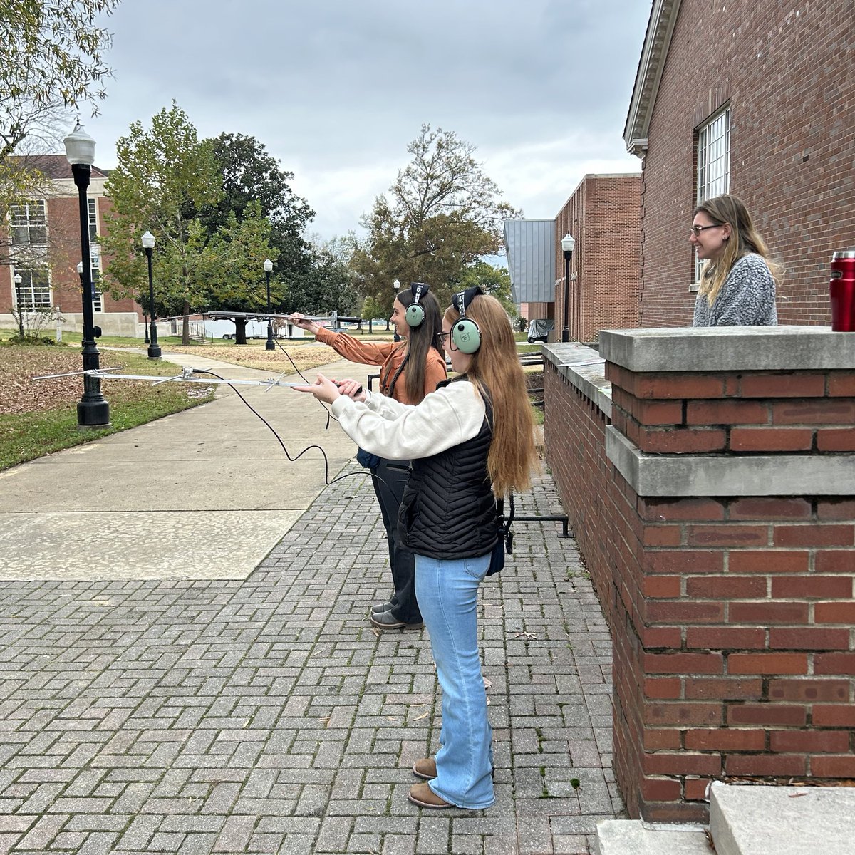 SkyhawkAggie's tweet photo. UTM Wildlife Society members practicing their radio telemetry outside Brehm Hall preparing for Conclave in the Spring. #HighImpactLearning https://t.co/C7kHsFT2up