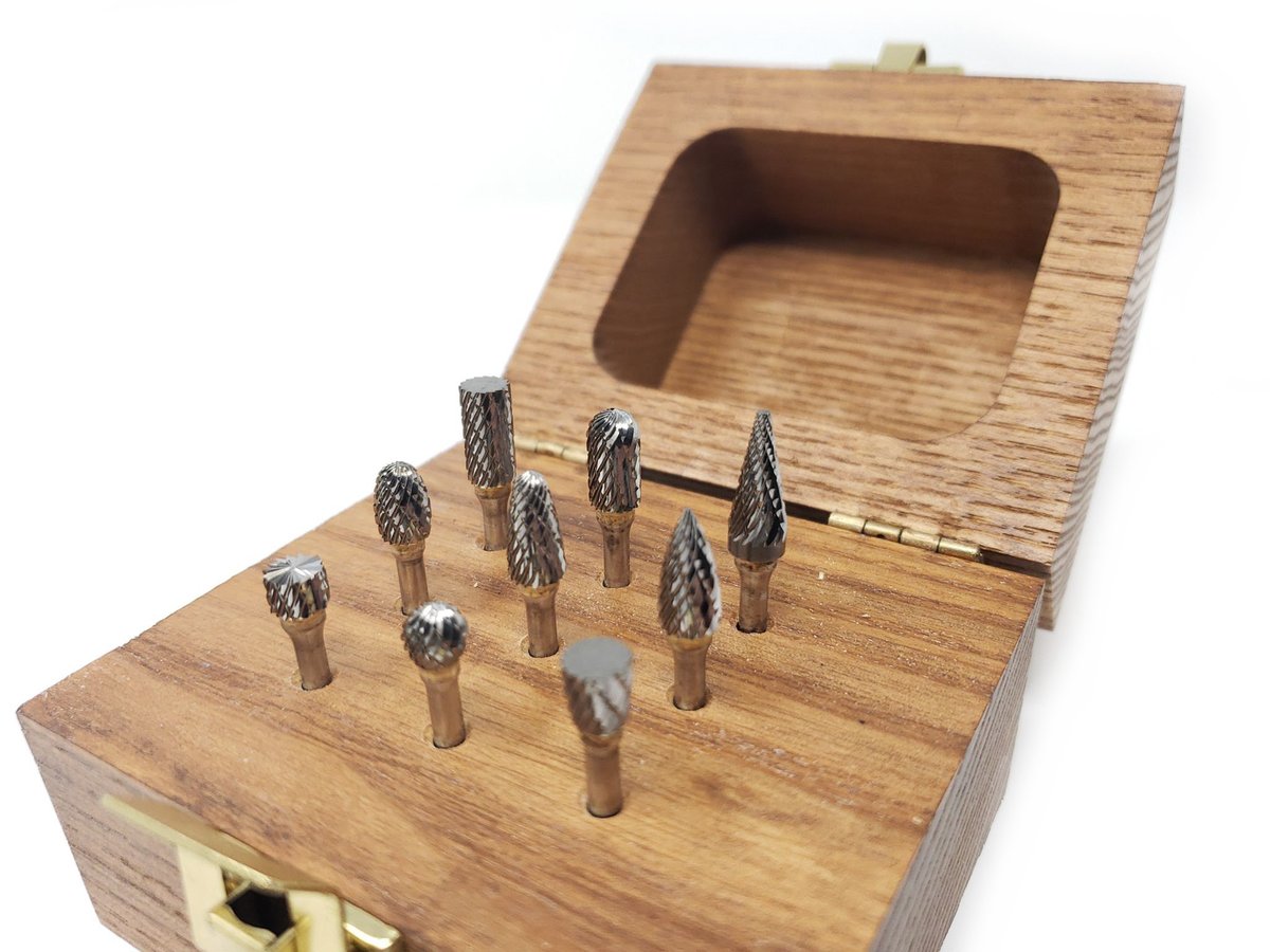 CarbideBurr's tweet image. Introducing our carbide burr tool bits are here to revolutionize your crafting and DIY projects! Our cutting-edge carbide burr tool bits are designed to slice through metal like a hot knife through butter #toolbits #grinderbits