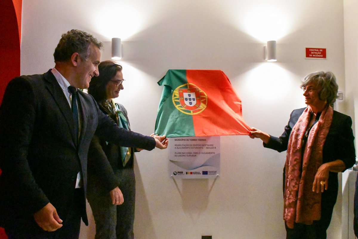 ciencia_pt's tweet photo. Foram hoje inauguradas mais duas residências para estudantes deslocados, no centro histórico da cidade de #TorresVedras 👩‍🎓🛏️
As residências, situadas na Rua Trás do Açougue e Travessa Luís Cardoso, respondem ao Plano Nacional para o Alojamento no Ensino Superior (#PNAES). ⤵️ https://t.co/9h6haFWjN8