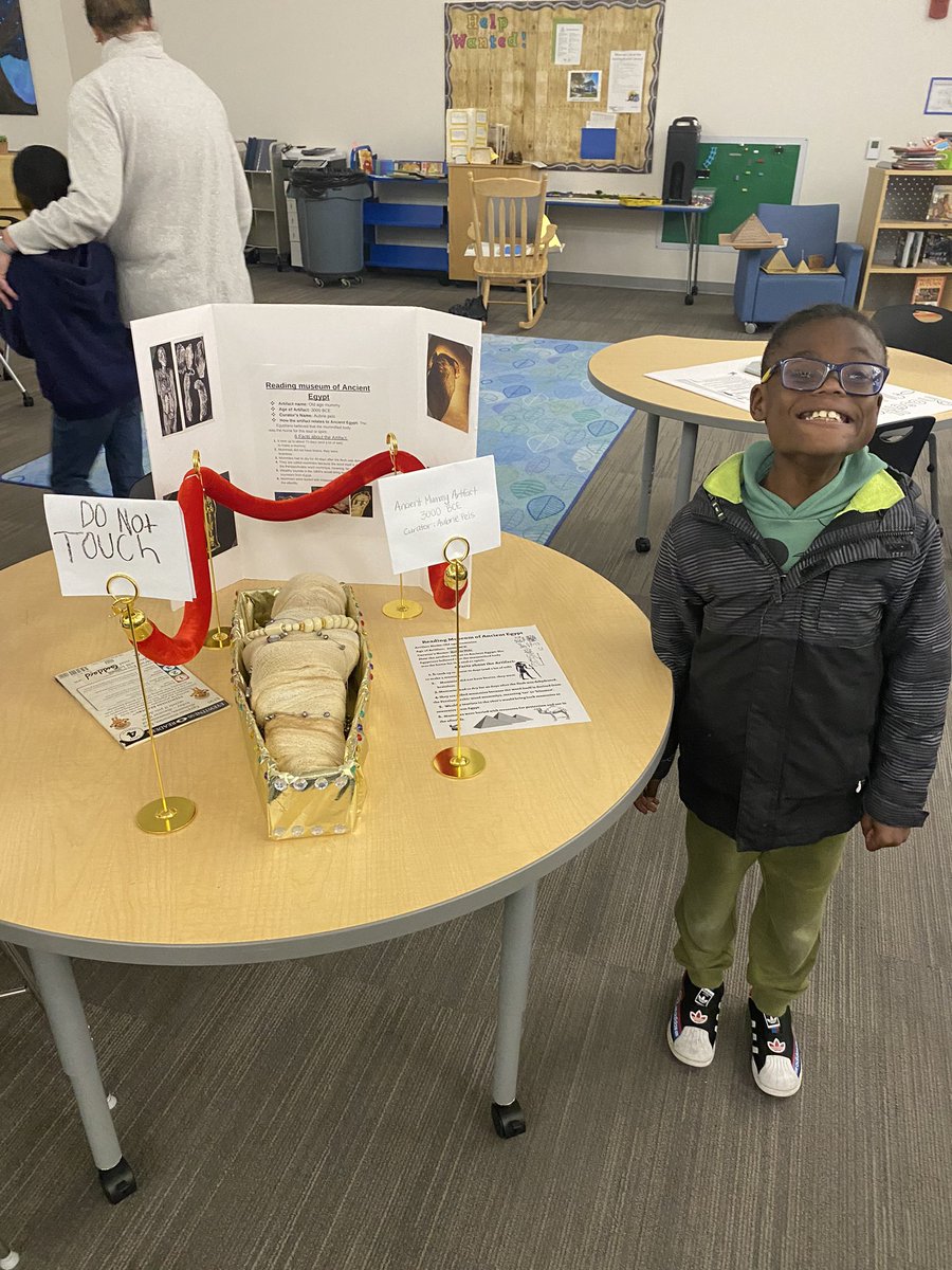 MrsEGrade3's tweet photo. Our sixth graders took us on a tour of Egypt today! We loved the creativity and hard work these kiddos put into these projects! #readingelem #thirdgrade https://t.co/DVVevYfQi1