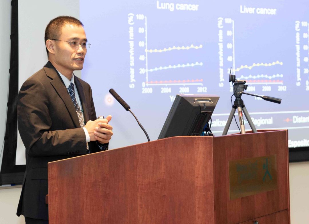 WagnerLab_KCI's tweet photo. A great turnout during our annual retreat of the Tumor Biology &amp; Microenvironment Program @karmanoscancer and @waynemedicine with a keynote lecture by @yibinkang https://t.co/Byya5BsKmr