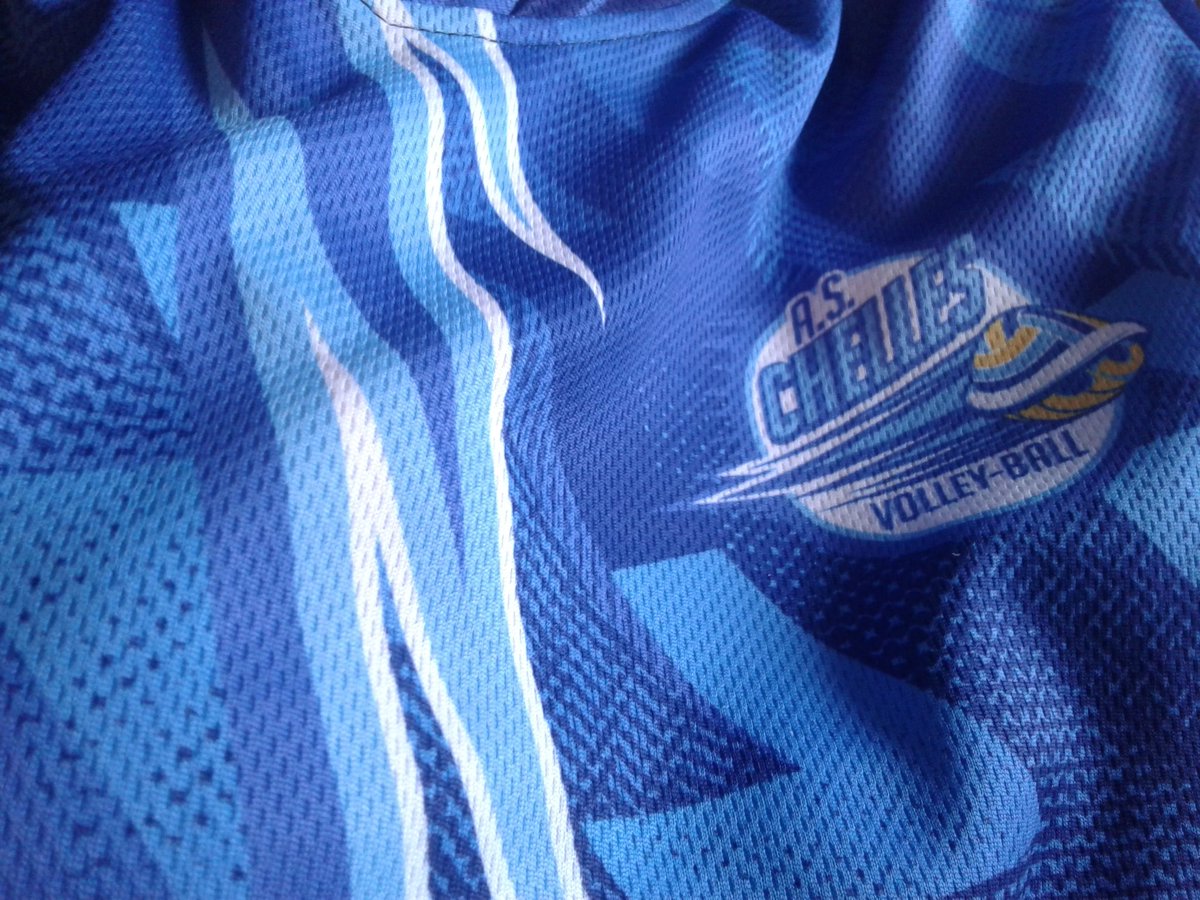 ASChellesVB's tweet photo. Demain soir, c'est le derby entre Chelles 1 et Chelles 4 ! ⚡️
Heureusement que le filet séparera les deux équipes, sinon ce serait confus ! 😉
Chelles 2 se rendra, de son côté, à Provins ! Allez Chelles ! 🔵⚪️ https://t.co/eMdet0W1s2