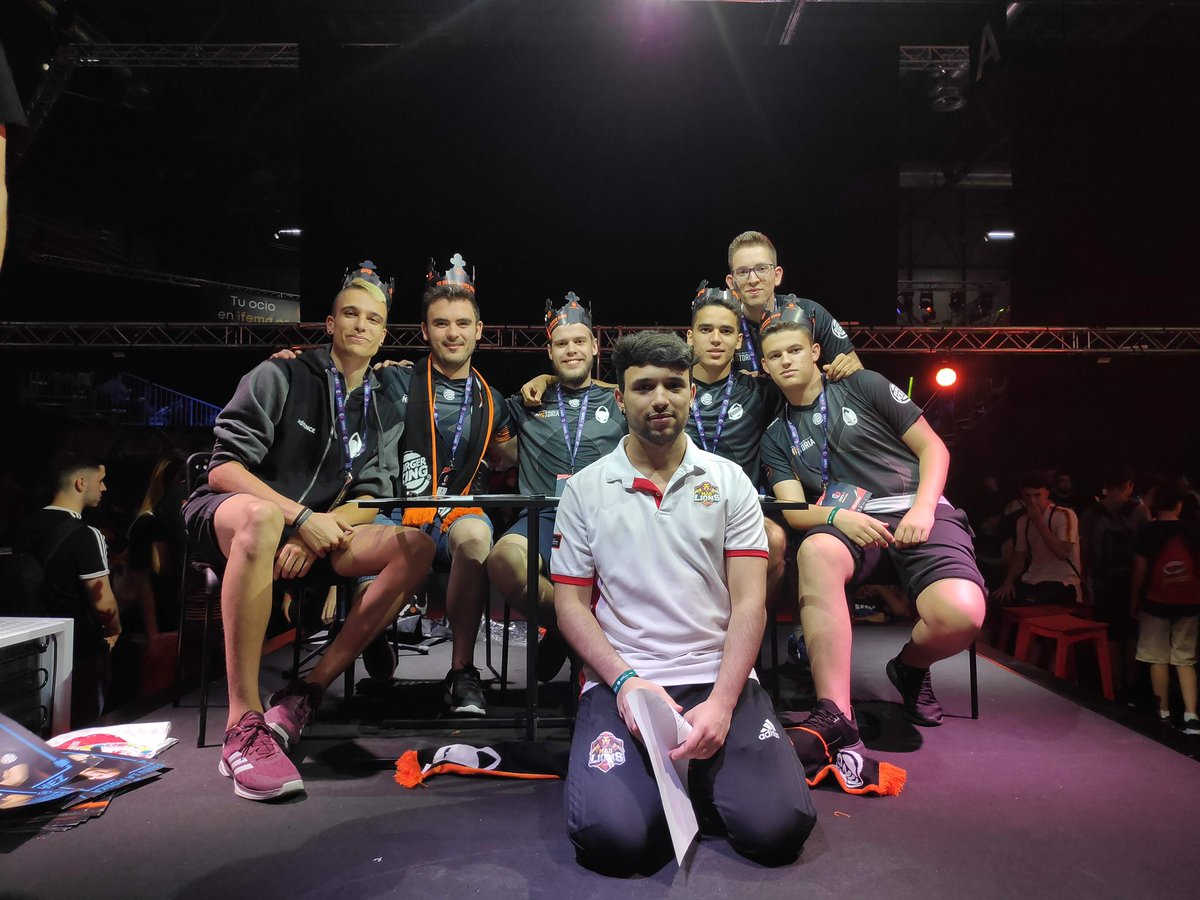 Alvarito tweet media