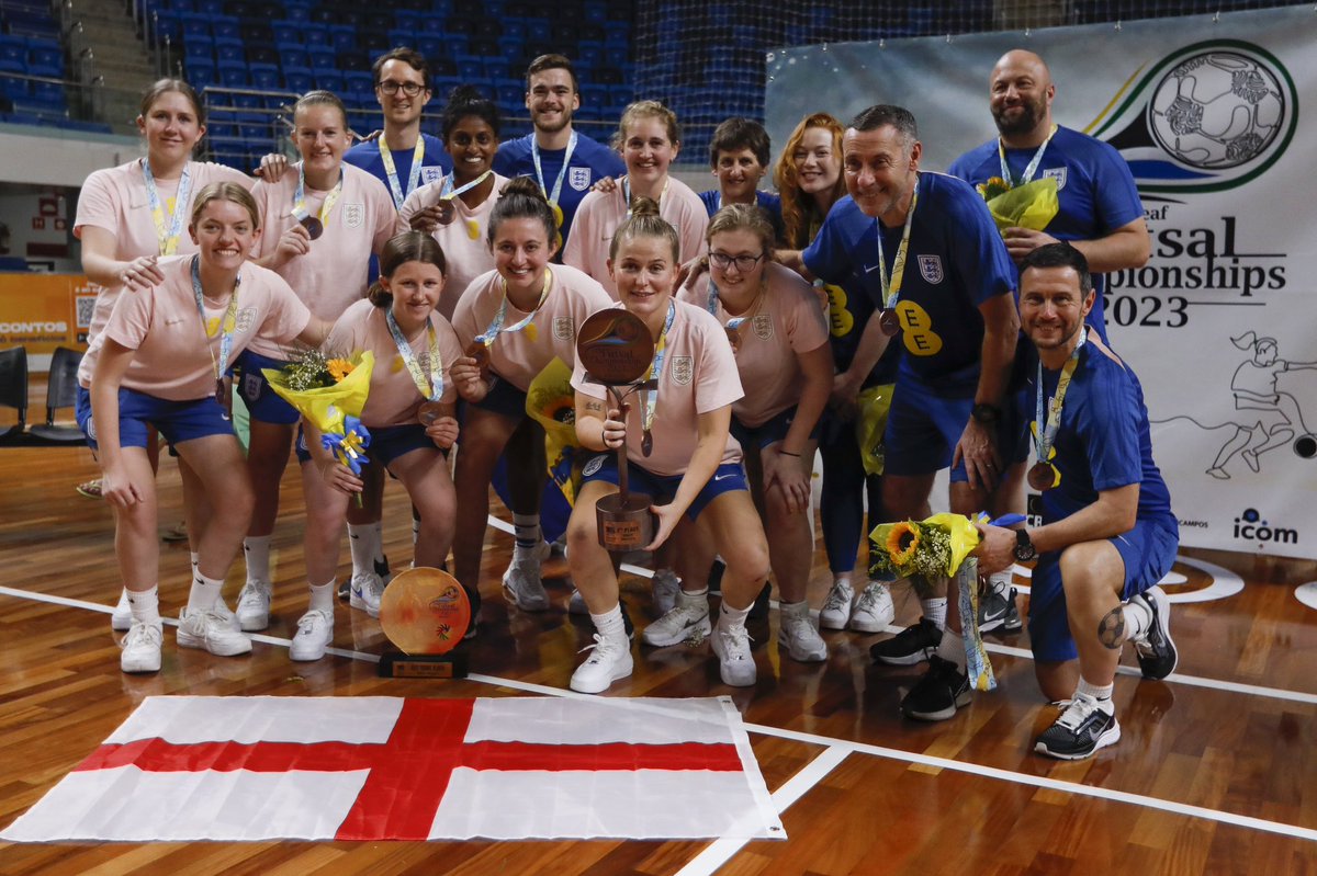 DanEvansSPS's tweet photo. Brilliant few weeks in São Paulo 🇧🇷 with the Deaf Women’s squad at the World Deaf Futsal Championships. A great learning experience working with the squad and staff team! Great to play at incredible venues in the home of futsal 🥉💪🦁 https://t.co/idtnkZ5yCL