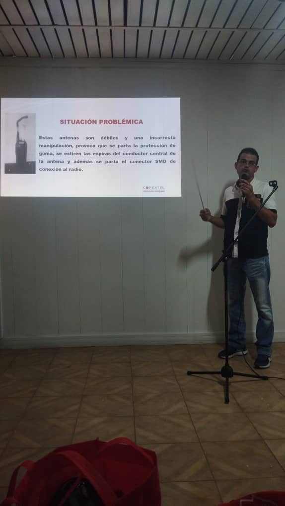 CCopextel's tweet photo. ♦️ FÓRUM♦️
👉🏻“Recuperación de antenas para transceptor portátil” .
Ariel Valdez Gonzále👈🏻
#CopextelVillaClara
#CopextelInnova https://t.co/dStAU057eH