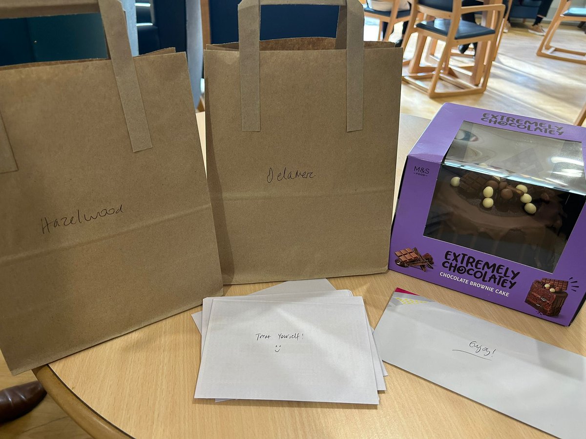 #SelfCareWeek was a great way to remind our woodlands team how crucial it is, to take care of ourselves. We focused on building in spaces to breathe and relax, then our service users helped pick the lucky winners of some staff treats! @GMMH_NHS @Clare_Charman @LeanneIrwin19