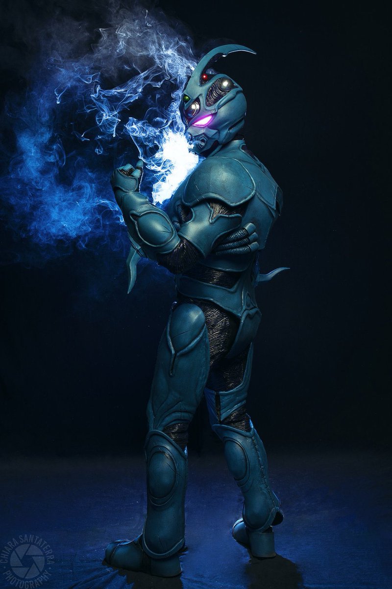 brixton_cat's tweet photo. Guyver 1 Cosplay
Costume made by me
Photos by my favorite Chiara Santaterra🖤
***
#guyver #guyver1 #guyvercosplay #guyverunit #guyver1cosplay #yoshikitakaya #cosplay #bandainamco #maxfactory #goodsmilecompany #強殖装甲ガイバー #guyverbioboostedarmor #bioboostedarmorguyver https://t.co/1fctf1H2Vg