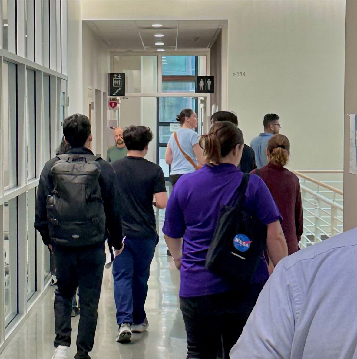 nanostanford's tweet photo. Last week, a group of researchers and educators from various space programs stopped by Stanford, where interns gave them a tour and exclusive look at the cutting-edge facilities nano@stanford offers. Our visitors also had the chance to engage with our new tabletop SEM! 🔬 https://t.co/rV5S9zbTad