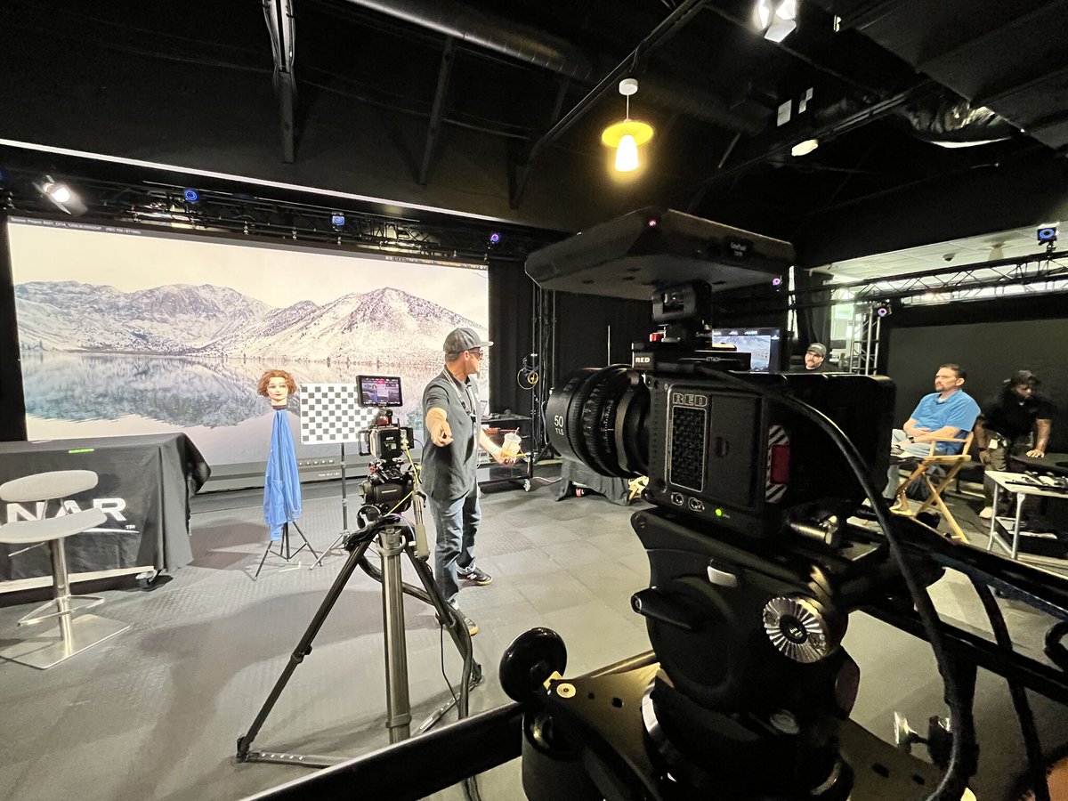 planarsystems's tweet photo. Our final #PlanarStudios #VirtualProduction Workshop is coming up Dec. 11-15 in Oregon. Come learn from @BromptonTech, @OptiTrack, @0Density, @GrassValleyLive, @Creamsourceled and more!

RSVP now to ensure you don't miss this unique opportunity. https://t.co/9b0d3gqobe https://t.co/pgPCU9t1jw