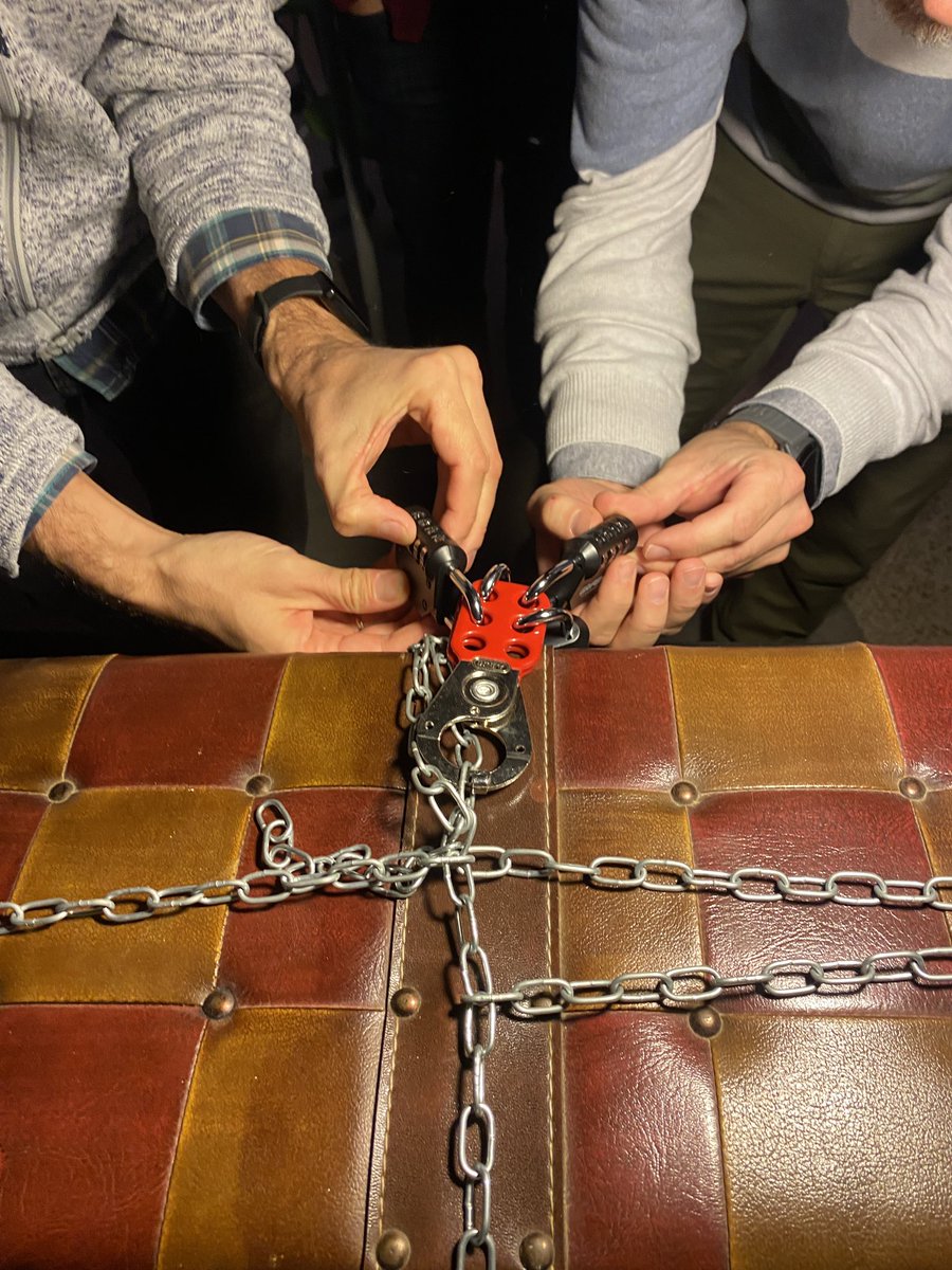 paucanut's tweet image. Nova trobada en comunitat del #projecteFAIG del @cesirecat on hem pogut compartir com plantegem els projectes a l’@MiquelUtrillo a partir de llançaments emocionants i motivadors. 
#utrillomola