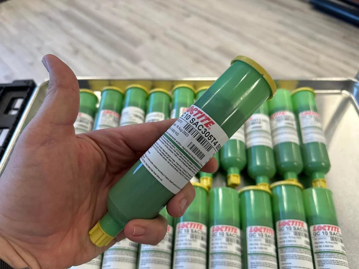 MakeAugusta's tweet image. Simply put the best solder paste money can buy. For a limited-time only, get your GC10 at a discount compared to &apos;the other guys&apos; and get FREE SHIPPING with promo code GOTTAGETMYGC10.

Do you need some GC10 Solder Paste? (GC10SAC305T4)

This paste comes in a tube and can be used…