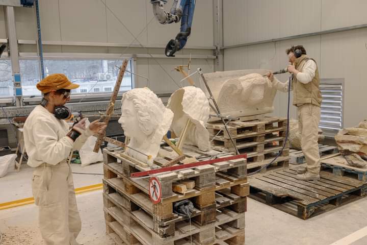 Colin Mac tweet media