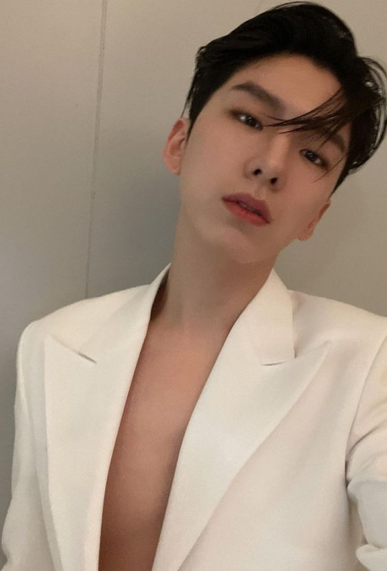 allaboutMoneks's tweet photo. @HYUKXTZX_ #HBDtoKIHYUN 
#1122충분히잘해온_기현데이 https://t.co/u8VC0fd4qC