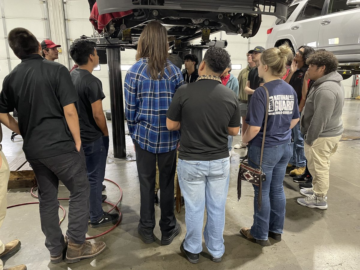 mark.williams@cfisd. tweet media