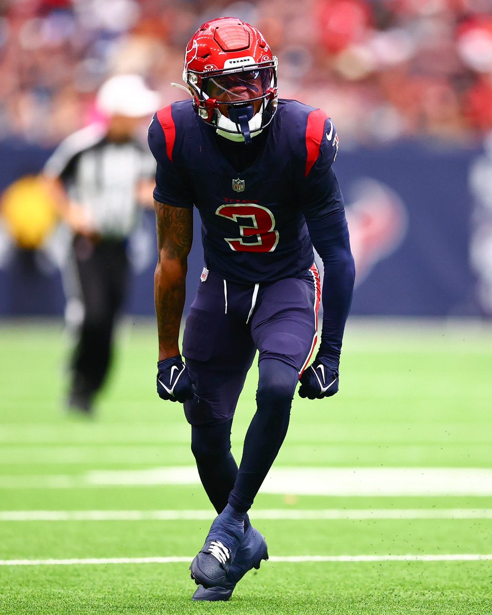 .<a href="/Tankdell4/">Flash1x⚡️</a> holds the new franchise record for most receiving yards by a Texan through their first nine games, surpassing Andre Johnson ‼️