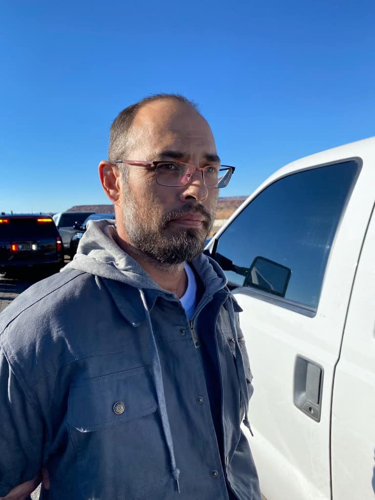 GraceKraemerTV's tweet photo. ๐จJUST IN๐จ
Custer County Sheriff's Office confirms that Hanme Clark has been arrested.
Clark allegedly shot and killed three people last night, injuring another during a land dispute near Westcliffe.
PC: Custer County Sheriff's Office
#BreakingNews #Custercounty https://t.co/2KtyNQiiDa