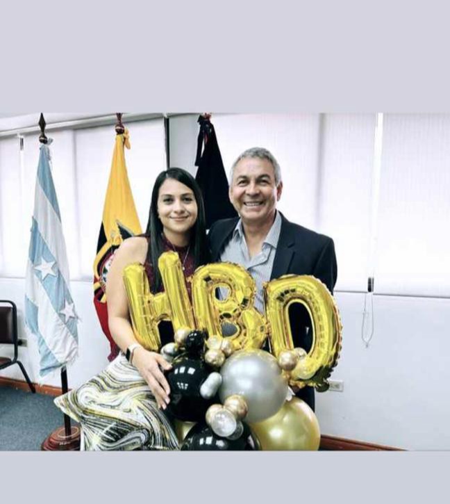 Corrupción Portuaria Ecuador tweet media