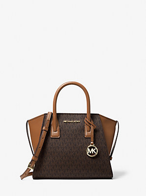 satch6198's tweet photo. Unlock luxury with Michael Kors Black Friday Preview Deals! 🌟 Elevate your style with exclusive discounts. Limited stock, limitless elegance! 👜✨ #MKStyle #BlackFridayDeals #Affiliate
https://t.co/kHXXzKwL7m https://t.co/X2znQqFJ5f