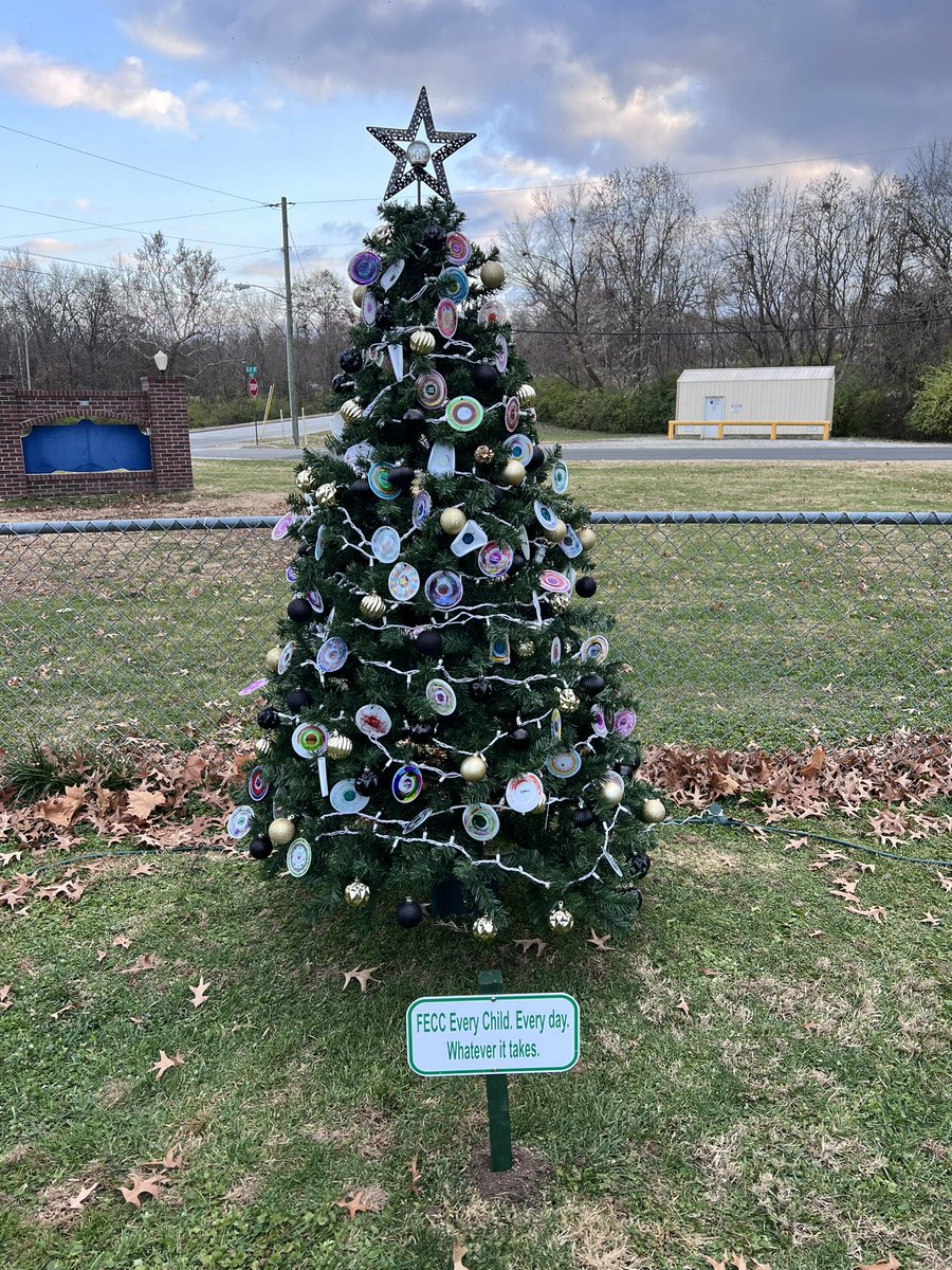 MsMaritaThomas1's tweet image. Best set up crew!!! #fecc #coolkids