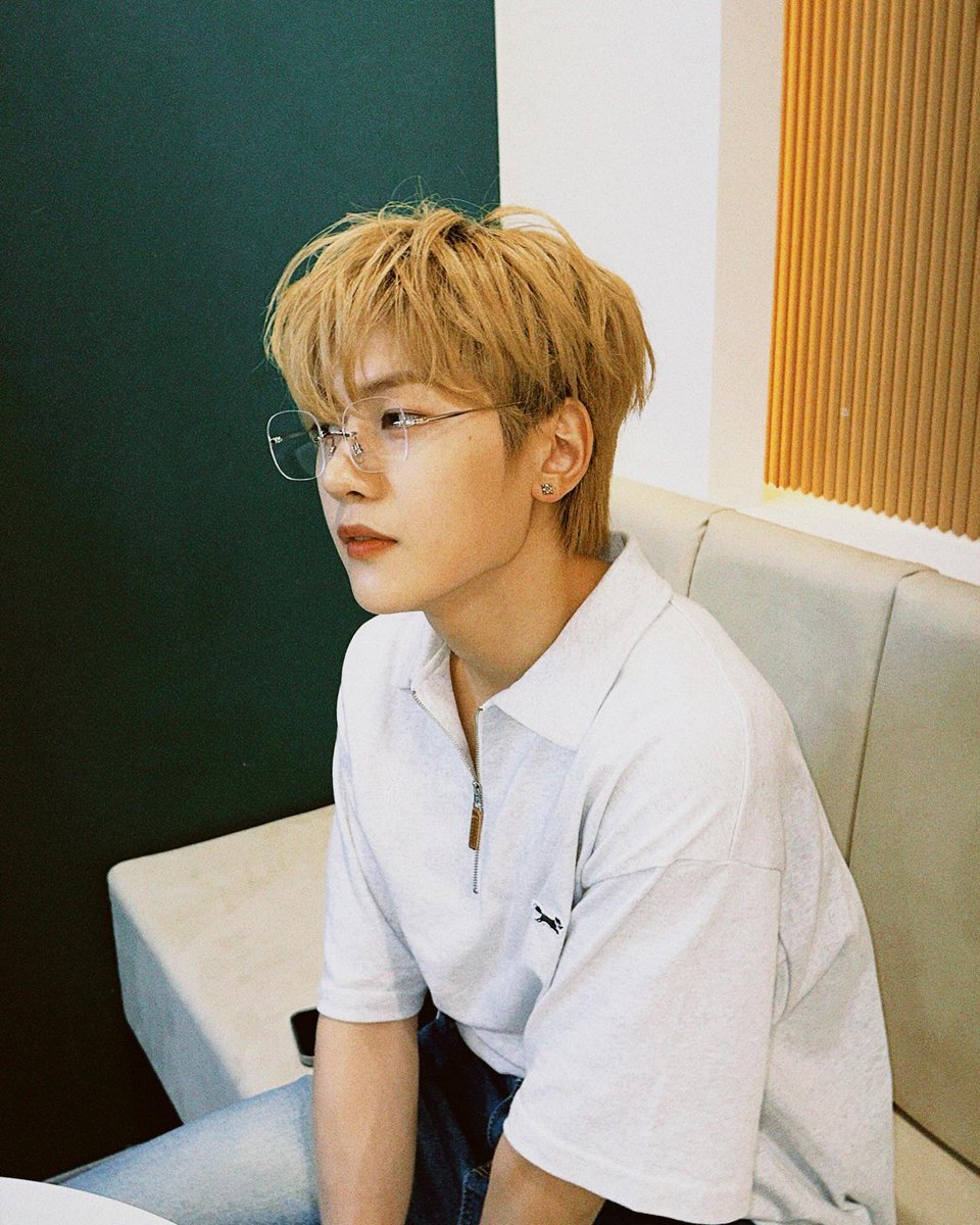 matthewb6t's tweet image. ★ㅤ beep   beep   :    zerose
ㅤㅤㅤ
ㅤㅤㅤhey !  soy un nuevo b✷t de
ㅤㅤㅤmatthew y estoy aquí con
ㅤㅤㅤel propósito de apoyarte 
ㅤㅤㅤy estar allí para ti  ! 
ㅤㅤㅤsi me necesitas 
ㅤㅤㅤ(@) y estaré enseguida