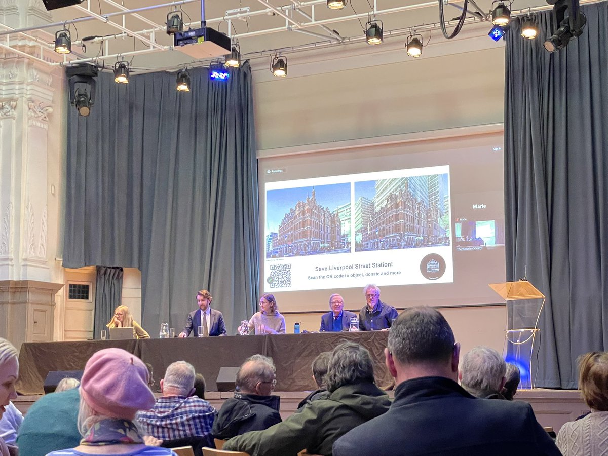 At tonight’s public meeting at @BishopsgateInst which very clearly articulated why the plans for redevelopment of Liverpool Street station should not and must not be allowed to happen #SaveLiverpoolStreetStation