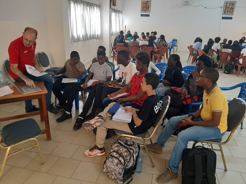 Cours Sainte Marie de Hann tweet media