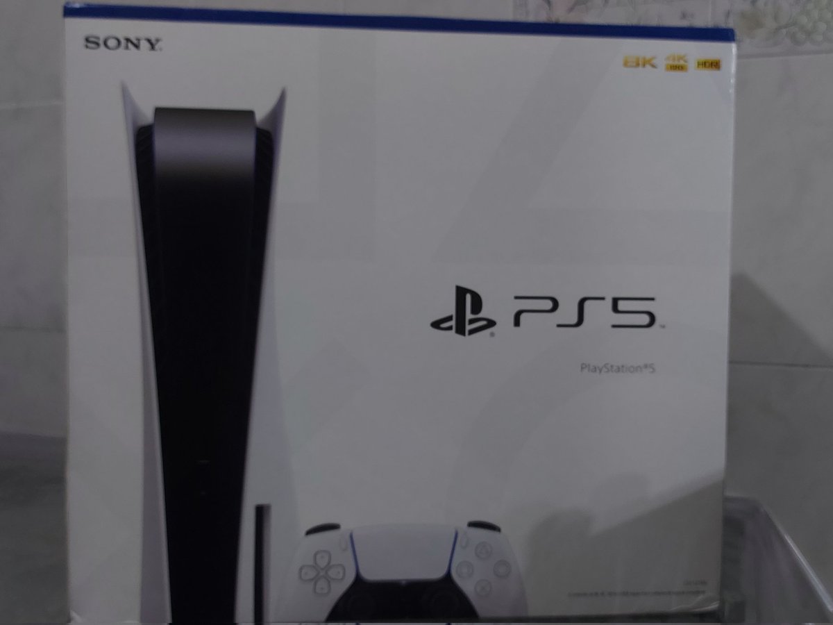AzuosEffect's tweet photo. É isso guys, comprei meu pszim

Se quiserem add p jogar qq coisa ai: AzuosEffect https://t.co/86jRPeQHXt
