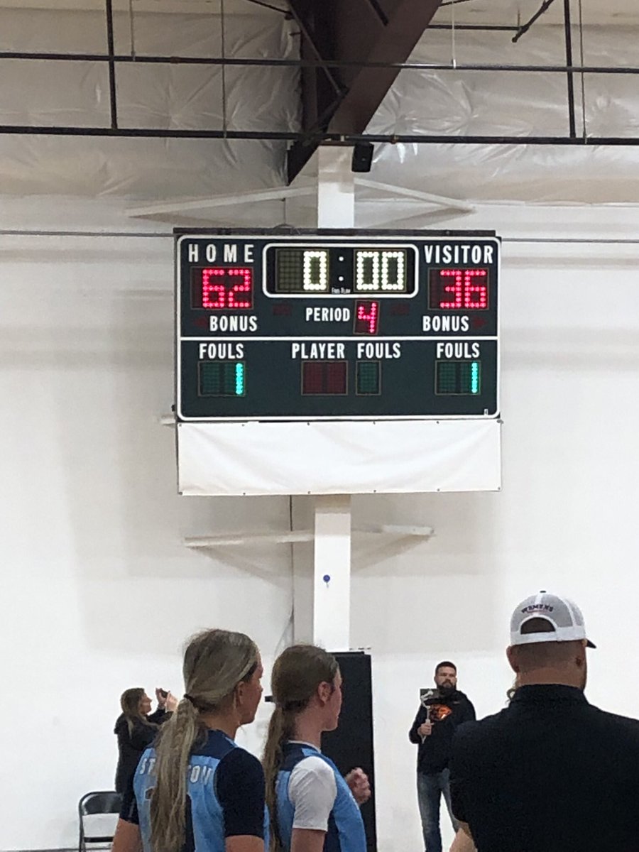 morgan_raleigh6's tweet photo. Steal and a bucket,  coast to coast and then some. Typical final scoreboard with @inclinesports_  this fall,  we were tough
#oregonpreps 
#sheldonHSclassof2025 https://t.co/3XVE15sH2y