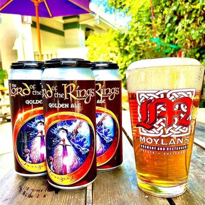 MiddleearthEnts's tweet photo. Moylan's, our licensee craft-brewer in Marin County, has a unique collection that includes The Lord of the Rings Golden Ale. Stop in for a sample!
https://t.co/KQsQWM9Qsb https://t.co/y4ok8QFuNo