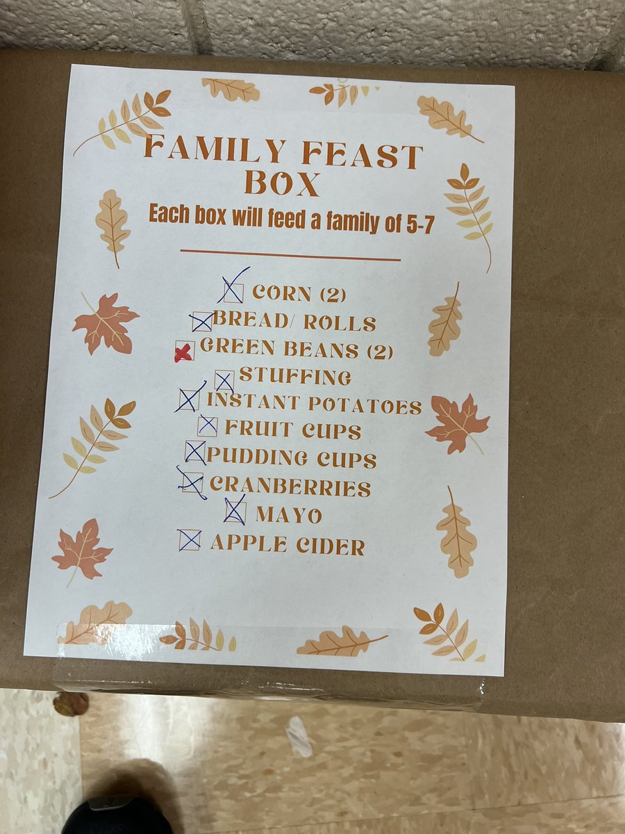 c_e_haakenson's tweet photo. Thankful to @Jennieo for generous donations for Feast boxes for fall break! Mrs. Kris’s husband made it possible, and our Spartan staff spread a bunch of love by filling the rest of the requests! Students helped load it all up for delivery. 💚 💛 🦃 https://t.co/xaJFc4PdfE