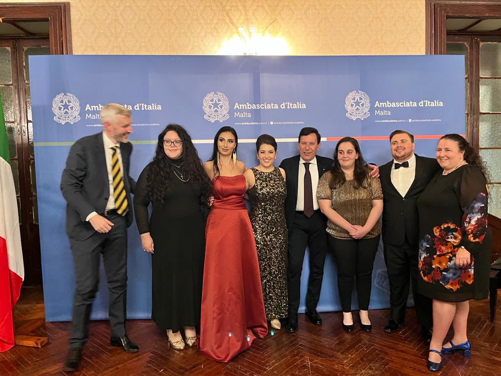 ambasciatore59's tweet image. A tavola con Rossini. Gala dinner, in the frame of Settimana della Cucina Italiana. Great singing + Rossini great music and recipes in #Malta. Organised by Embassy of Italy. @ItalyMFA @OwenBonnici @BR29021792 @MinisterIanBorg @ItalyinMalta