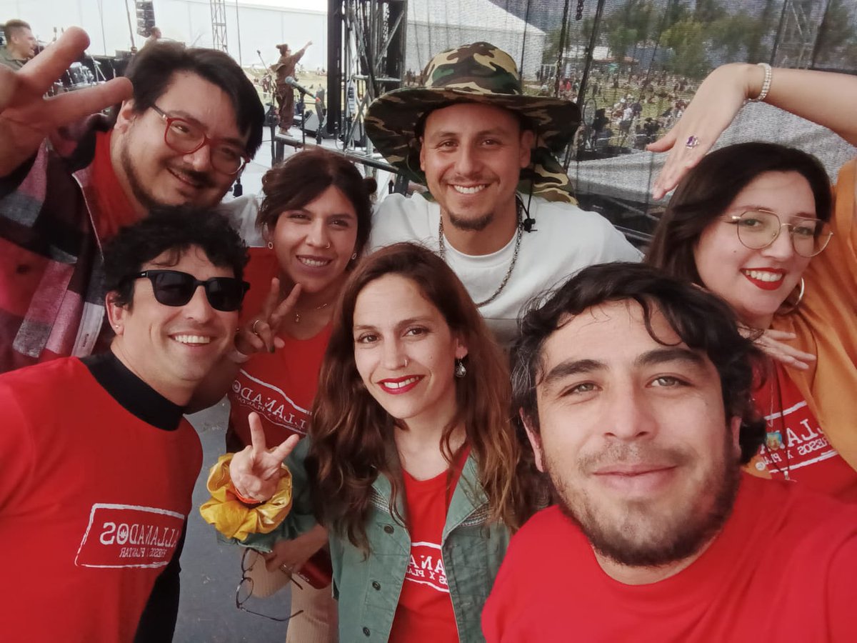 En el escenario de la Expoweed 2023, presentando parte del Soundtrack de la serie.
Allanados.Laserie proyecto audiovisual acogido a la Ley de donaciones Culturales.
Apoya nuestra causa, donando parte de tus impuestos para la primera temporada.
#allanadospresosxplantar
#cannabis