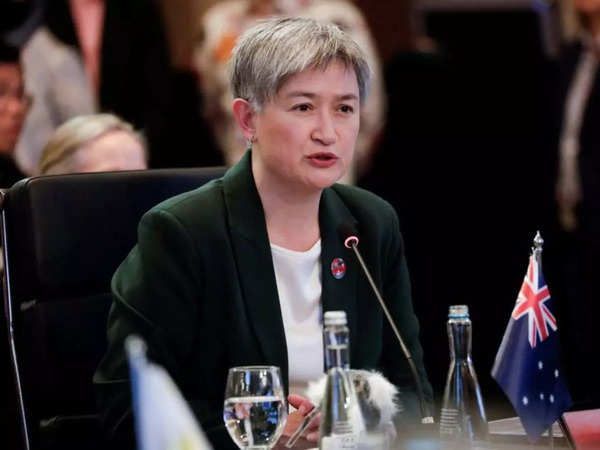 Defence_Forum's tweet photo. China continues to modernise its military at scale not seen in world: Australian foreign minister
https://t.co/8FeeG99NeX https://t.co/qBrb79WfVx