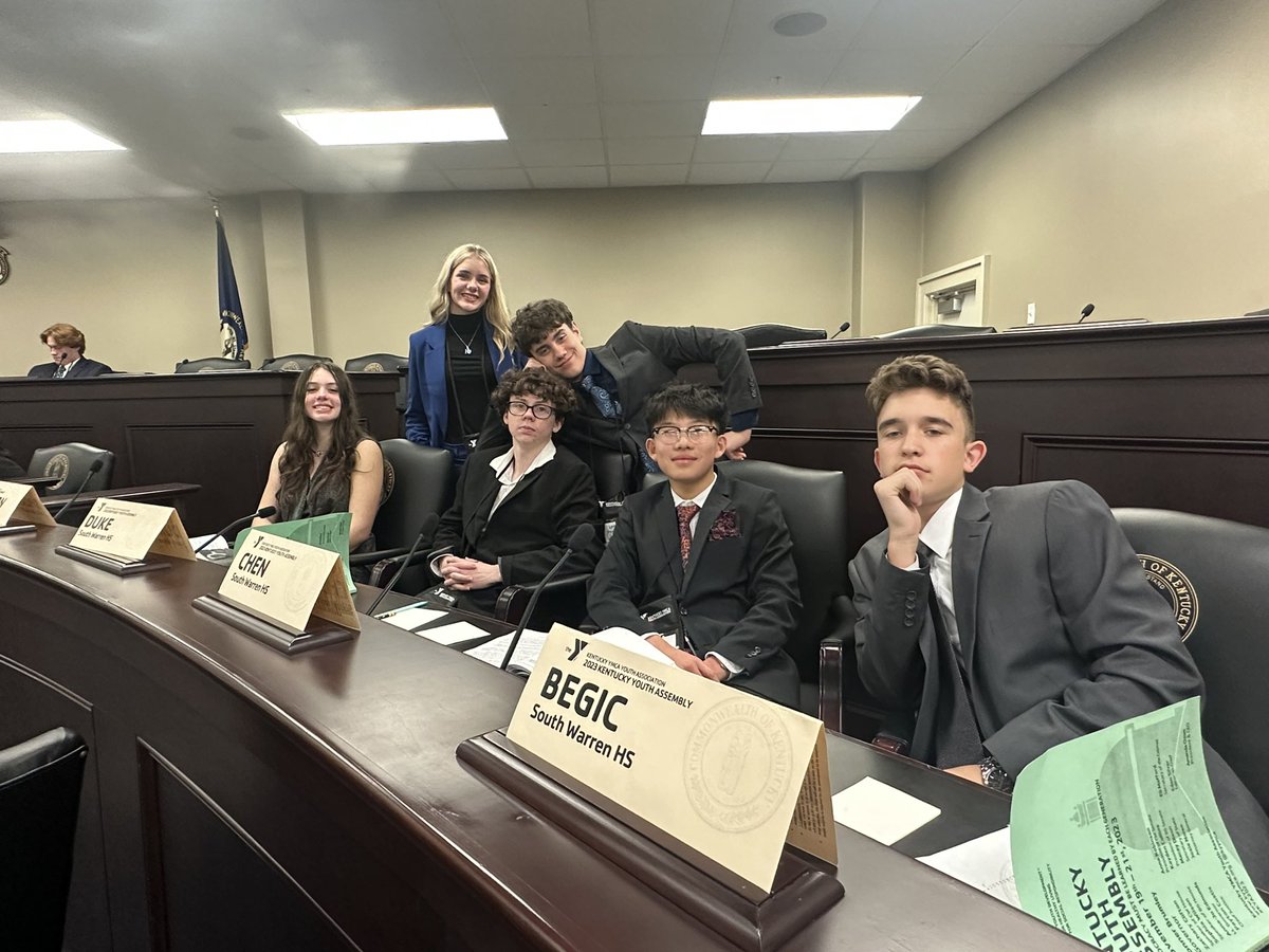 missrigginsmath's tweet photo. What a fantastic KYA conference with these Spartans! They represented our school so well as they debated bills with other students at our State Capitol building. We are especially proud of Kenny Chen and Max Davis for winning Outstanding Speaker and Outstanding Delegate! ⚔️ https://t.co/bgHs55nBxV