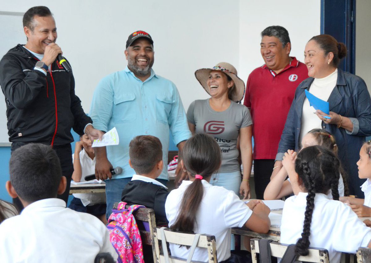 Entregamos los trabajos de rehabilitación del Complejo Escolar Macaira, en San Francisco de Macaira, en el municipio José Tadeo Monagas, para seguir fortaleciendo la calidad educativa en nuestro estado Guárico.