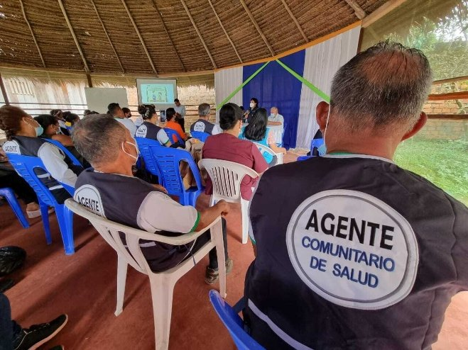 saludconlupa's tweet photo. El 2018 se promulgó la Ley que Fortalece la Labor de los #AgentesComunitarios de Salud para que el Minsa coordine con los gobiernos regionales y los municipios medidas como su registro y capacitación constante, pero todavía no se ha reglamentado. https://t.co/gOFHcBhEjX