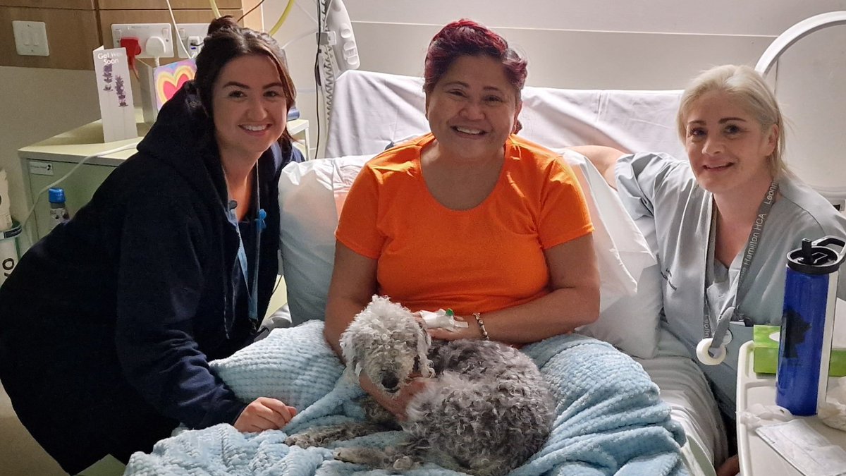 BlueSky8689's tweet photo. When you are in hospital and distressed cos your fur baby is having to be admitted into the nearby vet hospital too... and without blinking, the nurses on Wd 12 #NSECH say, "Get her in for a cuddle first".
#NHSCare
#PatientsFirst
#ExtraMile
#OutstandingTrust
@NorthumbriaNHS https://t.co/XfntIkPiLl